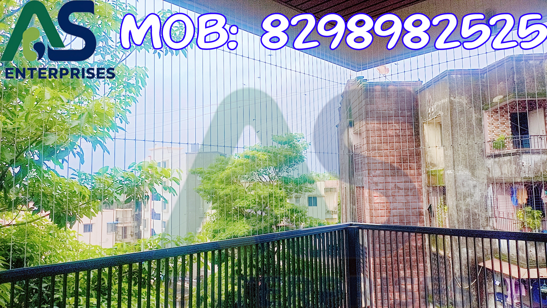 Child-safe stair grill